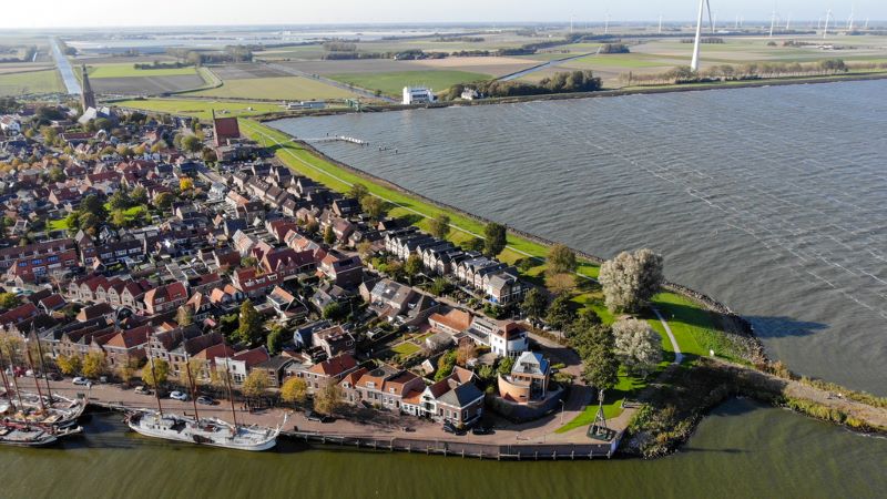 De Westfriese Omringdijk bij Medemblik. (foto archief Mediahuis/RVP Media
