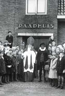 Niet overal in Nederland wordt Sinterklaas op 5 december gevierd.
