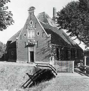 In Twisk staat een aantal mooie stolpboerderijen.