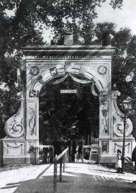 In Enkhuizen vond in 1904 de Land- en Tuinbouwtentoonstelling plaats die vier dagen besloeg.