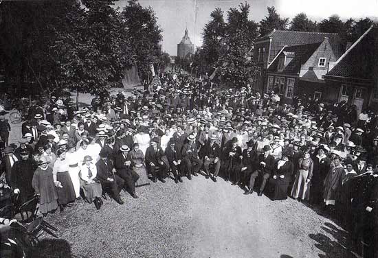 Op 15 juli 1917 werd in Enkhuizen een zangersfeest gehouden.