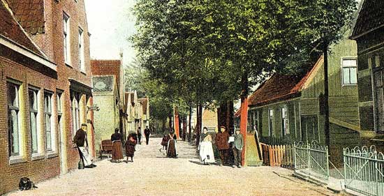 De Oostzijde, in Zaamdam omstreeks 1905.