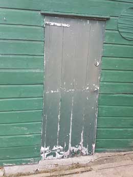 Deur naar de wc.