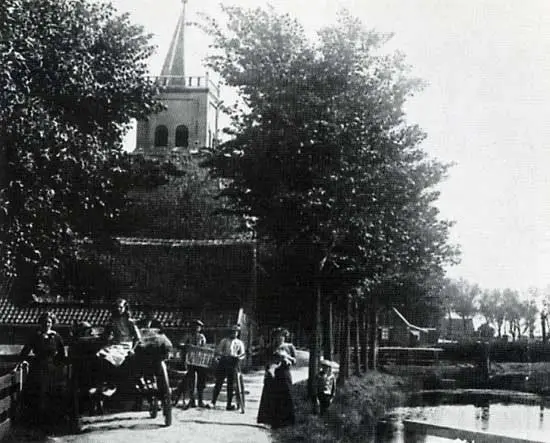 Anders dan de naam wellicht doet vermoeden, leefde men in Haringhuizen vooral van de landbouw en veeteelt.