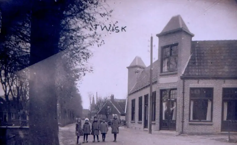 Twisk  Het Zwarte Paard Dorpsweg 5