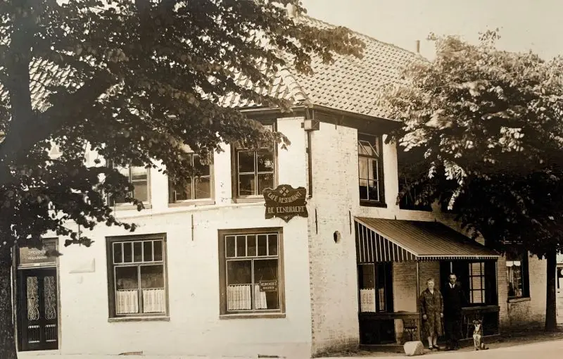 Hoogwoud Cafe Het Witte Huis 2