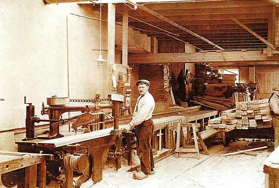 Interieurfoto van de Koninklijke Houthandel Eecen te Oudkarspel.