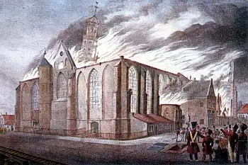 De Grote Kerk van Hoorn vloog op 3 augustus 1838 in brand.