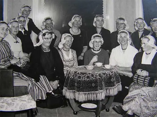 Deelnemers aan de kappencursus van 1962.