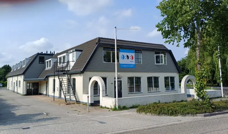 Zwaagdijk Oost cafe De Bak anno 2025
