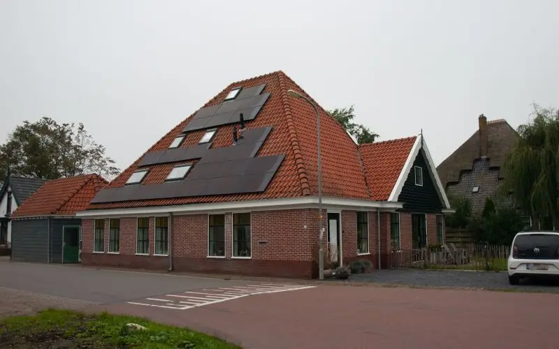 Hoogwoud De Egelantier 1