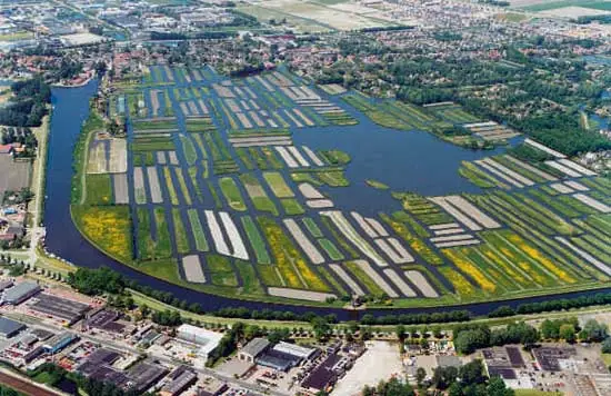 Het Oosterdel dat in de volksmond het Rijk der Duizend Eilanden wordt genoemd.