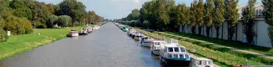 Het kanaal Kolhorn-Schagen gezien vanuit Schagen.