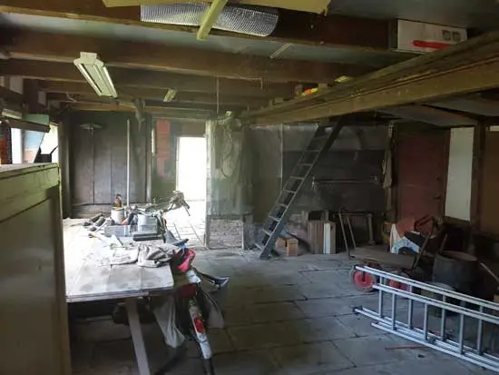 Interieur tweede schuur.