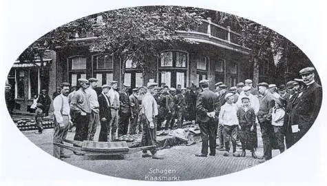 Vanaf 1902 werd in Schagen elke woensdag voor hotel 't Centrum op de hoek van de Gedempte Gracht en de Markt een kaasmarkt gehouden.