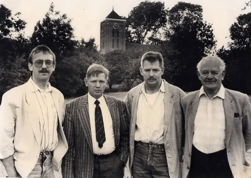 V.l.n.r. Jack Feld, Bertus, Fons en vader Siemen Loos.