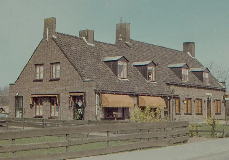 Andijk Cafe Het Wapen van Andijk 2