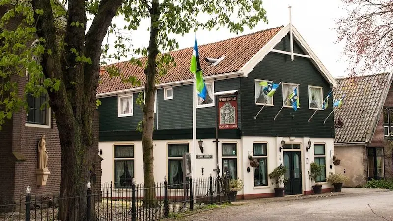 Herbergh &rsquo;t IJsselmeer in 2023 wanneer het pand geen horecabestemming meer heeft.