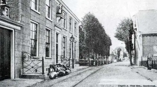 Van 1575 tot 1956 was in Grootebroek een weeshuis gevestigd.