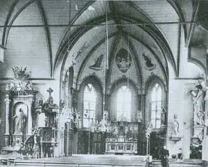 Aan de kerk van Venhuizen is de Beeldenstorm voorbij gegaan.